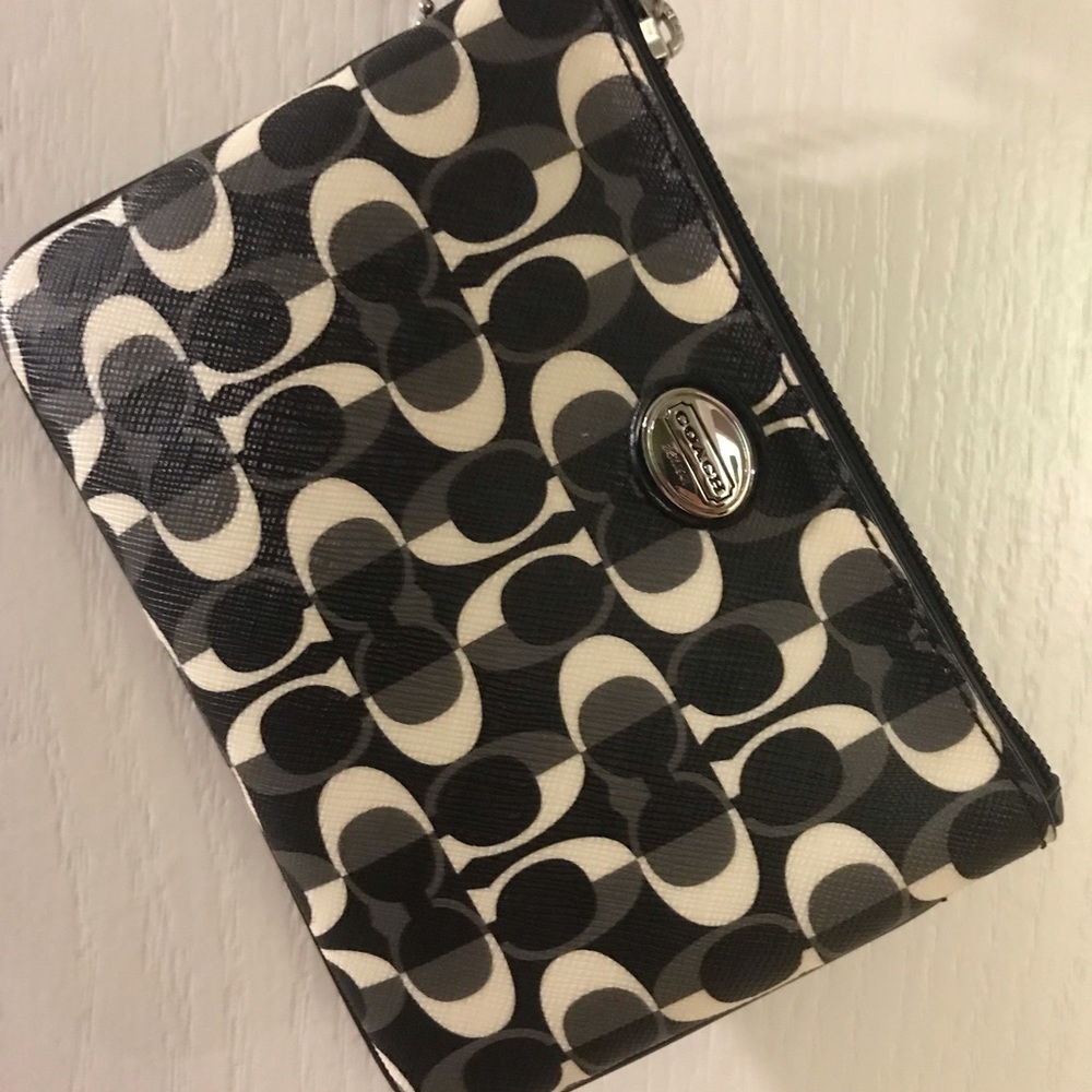 Coach Wristlet/ Clutch, NWT